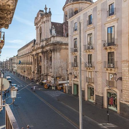 Rg8 Independent Apartment Catania Luaran gambar