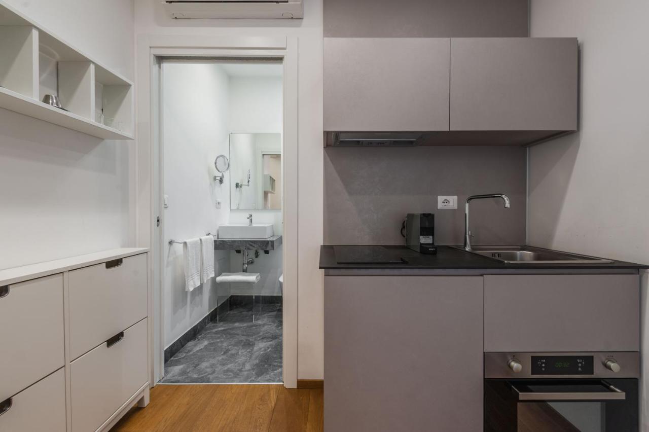 Rg8 Independent Apartment Catania Luaran gambar